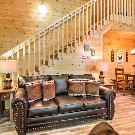 Gatlinburg Cabin With Hot Tub 5 Mi To Downtown Exterior photo